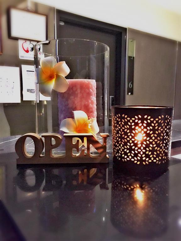 Open Room Hotel Тамсуи Экстерьер фото