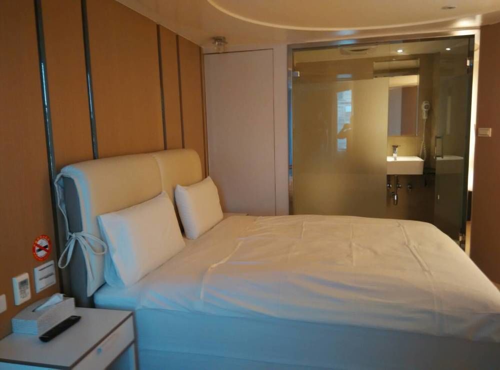 Open Room Hotel Тамсуи Экстерьер фото