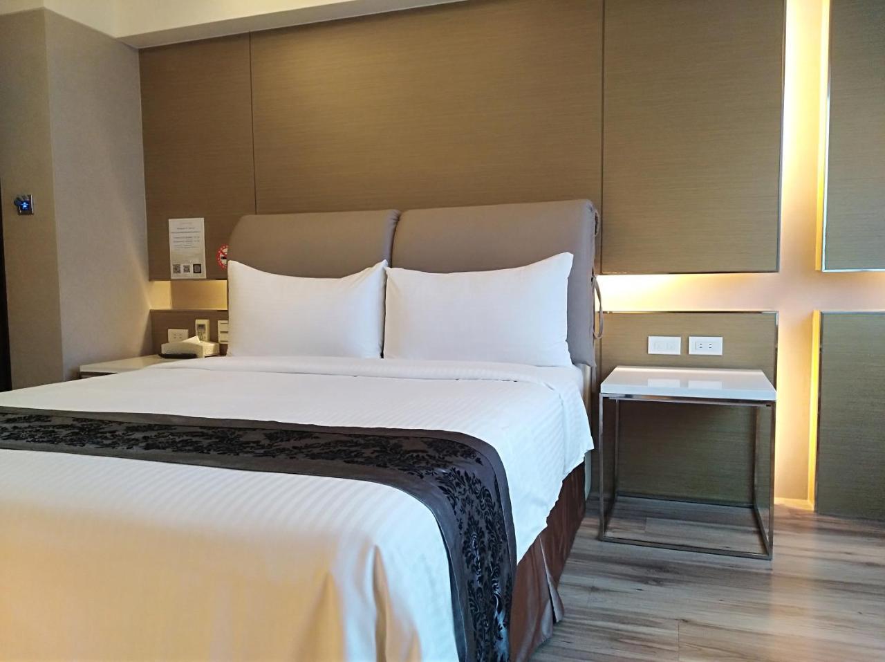 Open Room Hotel Тамсуи Экстерьер фото