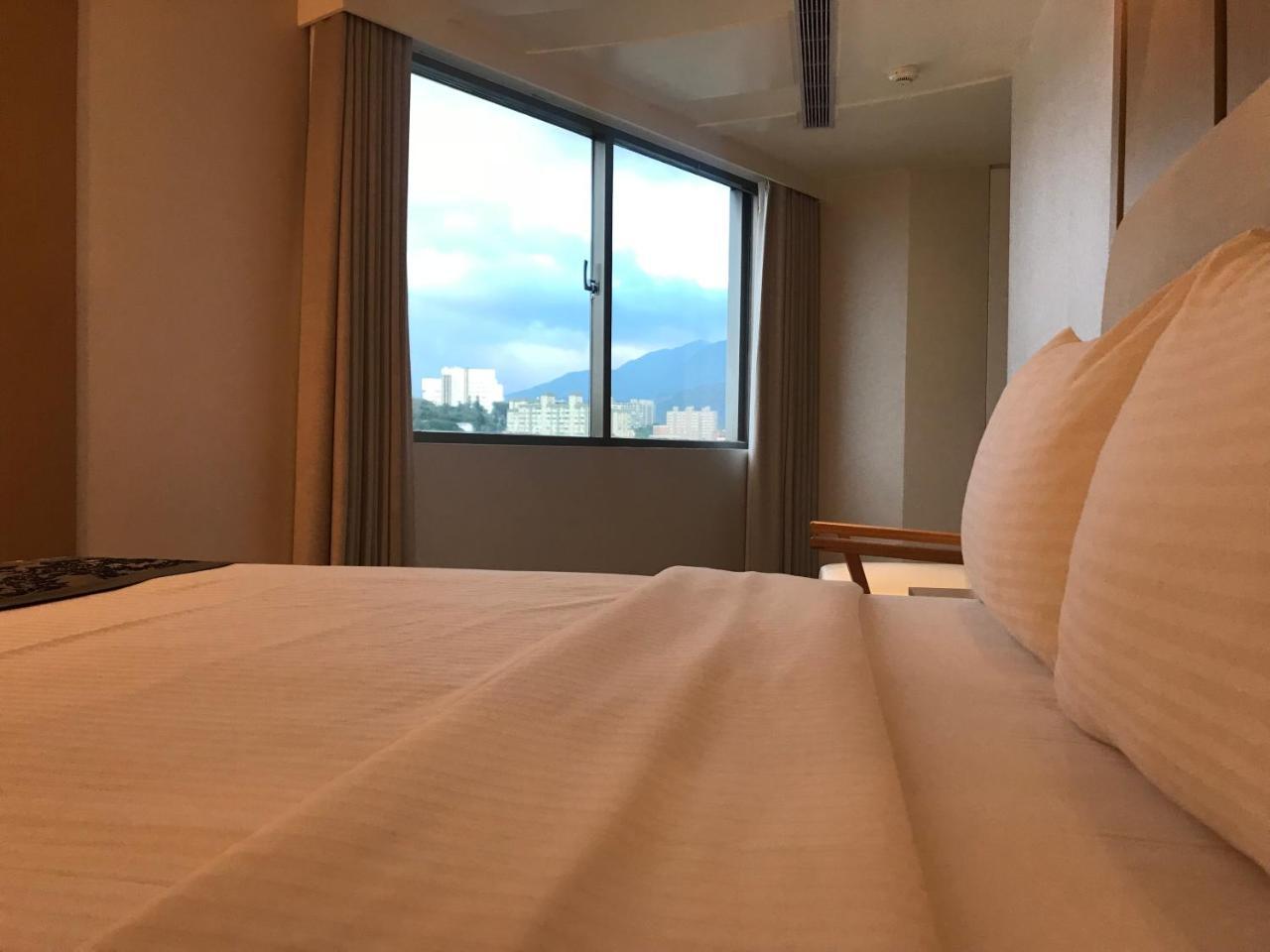 Open Room Hotel Тамсуи Экстерьер фото